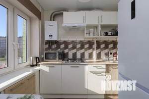 1-к квартира, посуточно, 44м2, 1/1 этаж