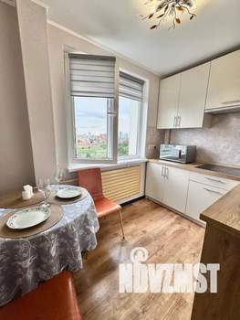 1-к квартира, посуточно, 35м2, 7/10 этаж