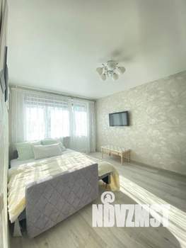 1-к квартира, посуточно, 37м2, 1/1 этаж