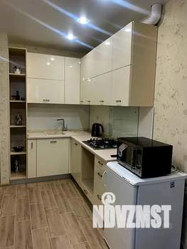 1-к квартира, посуточно, 42м2, 4/9 этаж