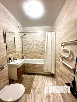 1-к квартира, посуточно, 48м2, 7/9 этаж