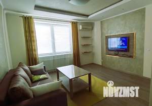 1-к квартира, посуточно, 42м2, 3/6 этаж