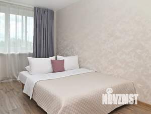 1-к квартира, посуточно, 39м2, 5/5 этаж