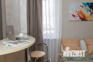 Студия квартира, посуточно, 48м2, 10/20 этаж