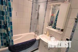 1-к квартира, посуточно, 42м2, 6/9 этаж