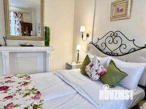 1-к квартира, посуточно, 37м2, 4/20 этаж