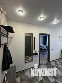 1-к квартира, посуточно, 38м2, 1/1 этаж