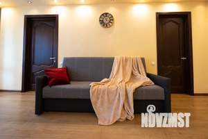 1-к квартира, посуточно, 47м2, 4/5 этаж