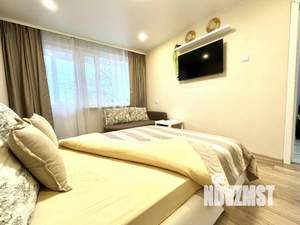 1-к квартира, посуточно, 36м2, 1/1 этаж