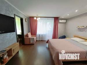 1-к квартира, посуточно, 40м2, 1/5 этаж