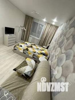 1-к квартира, посуточно, 34м2, 8/10 этаж