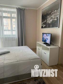 1-к квартира, посуточно, 37м2, 1/1 этаж