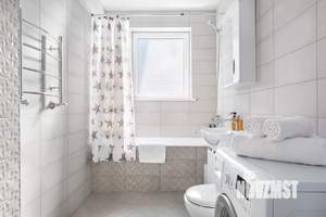 1-к квартира, посуточно, 43м2, 4/10 этаж