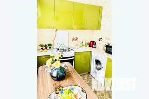 1-к квартира, посуточно, 35м2, 1/9 этаж