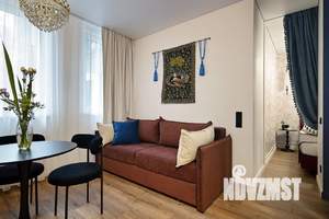 Студия квартира, посуточно, 29м2, 1/7 этаж