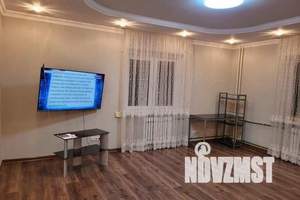 2-к квартира, посуточно, 56м2, 1/3 этаж
