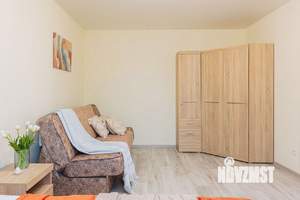 1-к квартира, посуточно, 42м2, 6/10 этаж