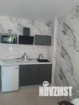 Студия квартира, посуточно, 20м2, 1/5 этаж