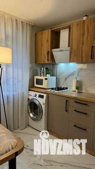 1-к квартира, посуточно, 35м2, 3/4 этаж
