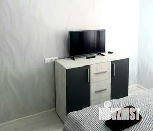 1-к квартира, посуточно, 30м2, 8/8 этаж