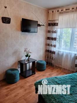 1-к квартира, посуточно, 26м2, 3/3 этаж