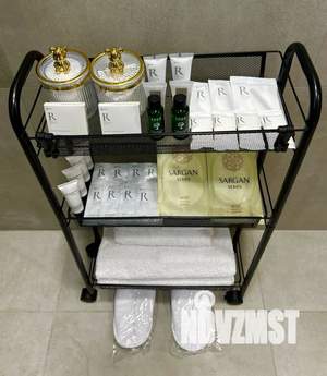 1-к квартира, посуточно, 40м2, 2/12 этаж