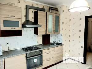 1-к квартира, посуточно, 45м2, 2/18 этаж