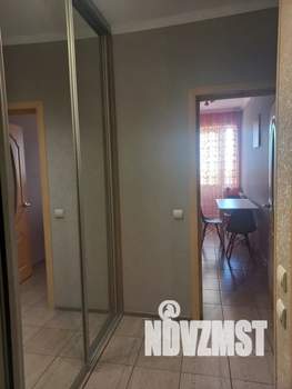 1-к квартира, посуточно, 37м2, 9/17 этаж