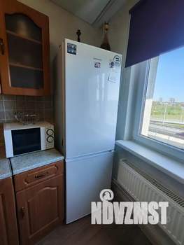 1-к квартира, посуточно, 40м2, 8/10 этаж