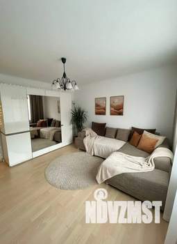 1-к квартира, посуточно, 50м2, 1/1 этаж