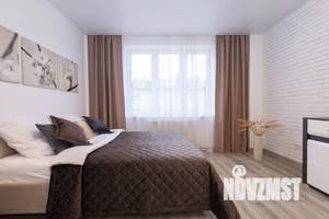 1-к квартира, посуточно, 47м2, 8/9 этаж