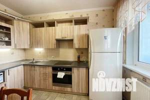 1-к квартира, посуточно, 42м2, 6/15 этаж