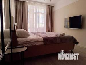 2-к квартира, посуточно, 72м2, 1/1 этаж