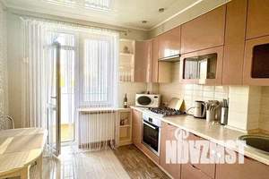 1-к квартира, посуточно, 39м2, 5/8 этаж