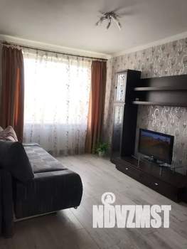 1-к квартира, посуточно, 32м2, 8/9 этаж