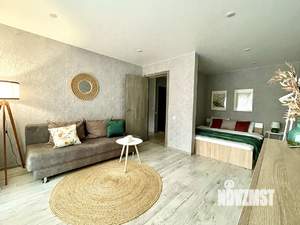1-к квартира, посуточно, 38м2, 3/5 этаж
