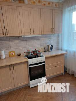2-к квартира, посуточно, 74м2, 1/1 этаж