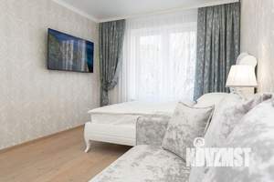 1-к квартира, посуточно, 44м2, 1/1 этаж