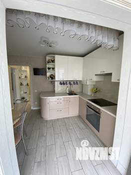 1-к квартира, посуточно, 42м2, 3/9 этаж