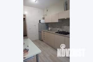 1-к квартира, посуточно, 36м2, 1/8 этаж