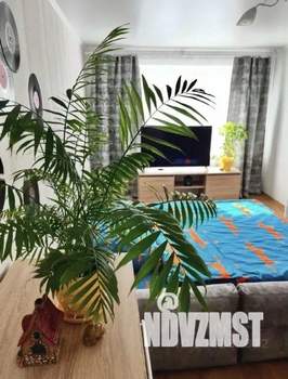 2-к квартира, посуточно, 47м2, 1/1 этаж
