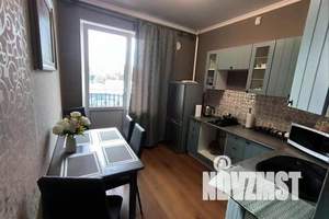 1-к квартира, посуточно, 33м2, 2/9 этаж