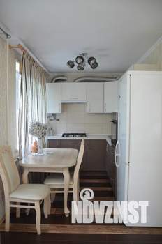 Студия квартира, посуточно, 31м2, 3/5 этаж