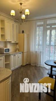 1-к квартира, посуточно, 41м2, 2/7 этаж