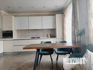 2-к квартира, посуточно, 80м2, 1/1 этаж