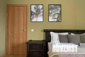 3-к квартира, посуточно, 85м2, 2/25 этаж