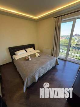 1-к квартира, посуточно, 59м2, 1/1 этаж