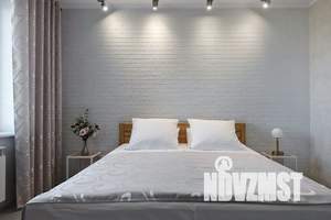 1-к квартира, посуточно, 42м2, 8/8 этаж