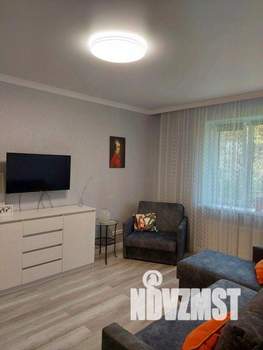 1-к квартира, посуточно, 37м2, 1/1 этаж