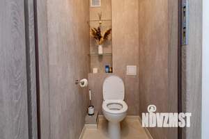 1-к квартира, посуточно, 42м2, 4/10 этаж
